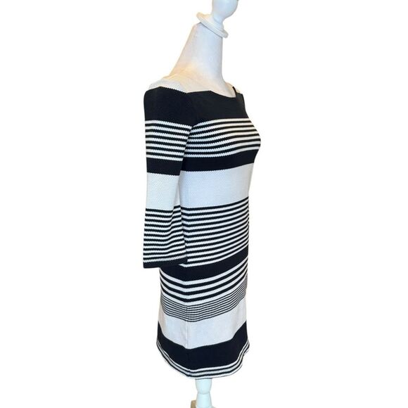 Lilly Pulitzer Marlowe Dress Mini Textured Knit Striped Navy White Womens XXS - Picture 4 of 10